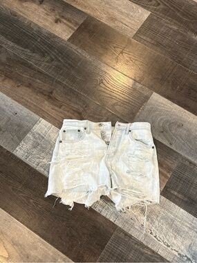 American Eagle Outfitters boyfriend shorts Distressed Denim Cutoff Shorts